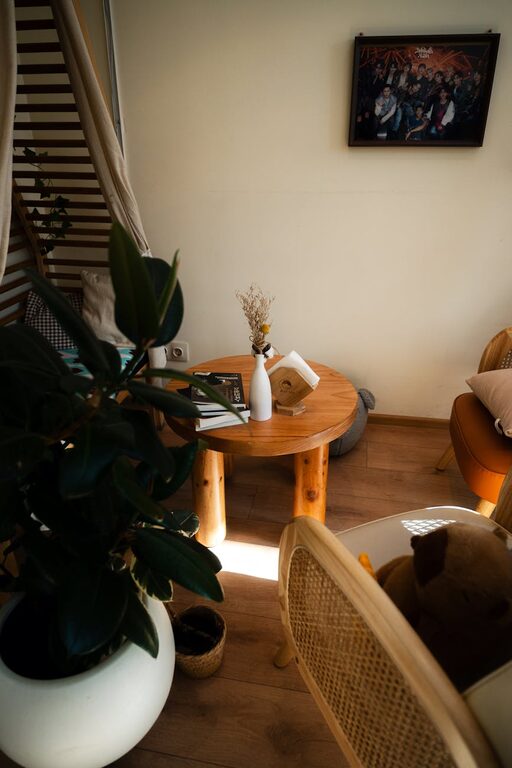 Simple Decor Changes to Create a Cozy and Inviting Home